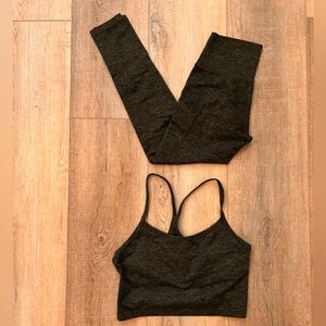 Aerie workout leggings and top/sports bra